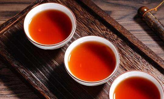 红茶与普洱茶的功效有什么不同？