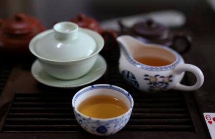 家里如何保存普洱茶好？